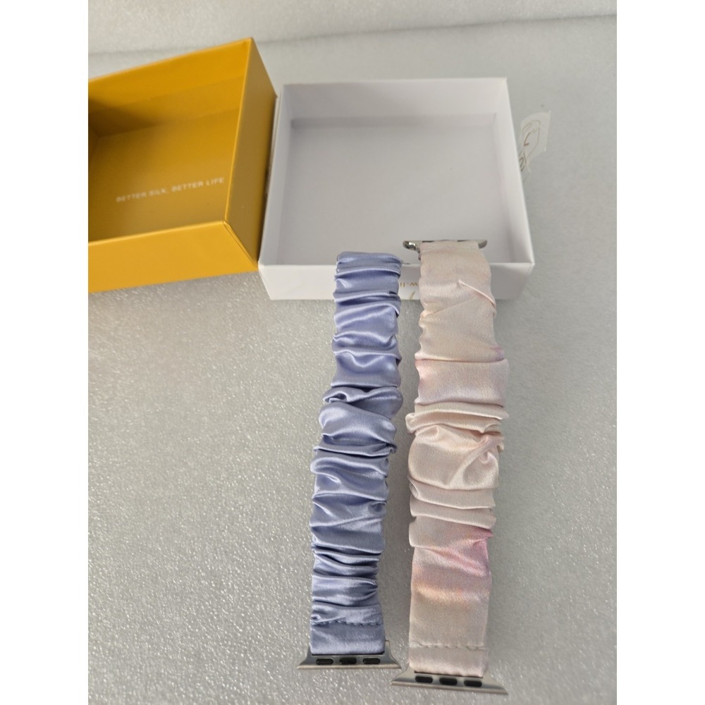 LilySilk Apple Watch band Silk scrunchies New In Gift‎ Box 38/40 Mm Set Of 2